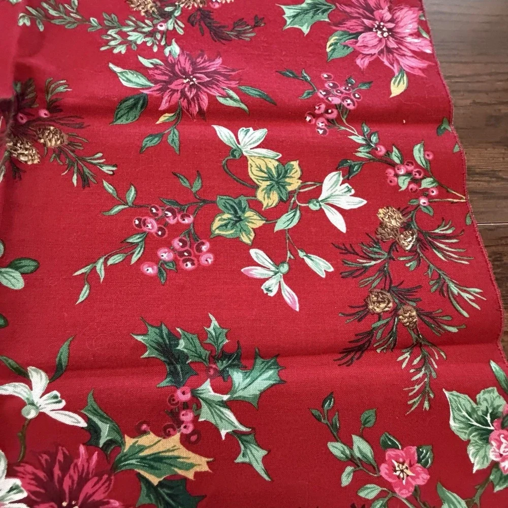 Vintage Set Of 6 Red Poinsettia Print Christmas Floral Cloth Napkins Holiday